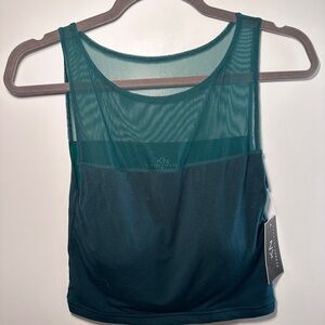 🌿 Klassy Network Green Padded Crop Top - Size L 🌿